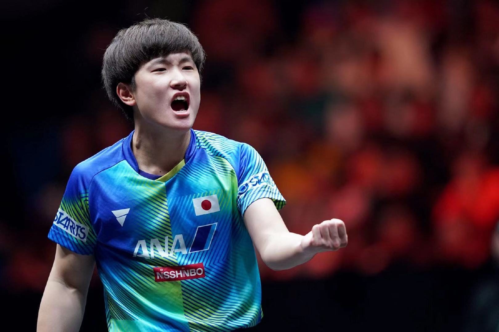 王楚钦霸气拿下决胜局釜山,王楚钦赢球放歌