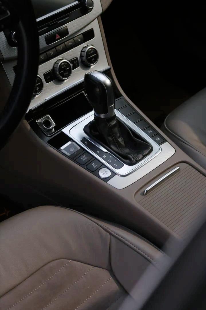 老迈腾b7换新款后新标,迈腾b7翻新哈尔滨