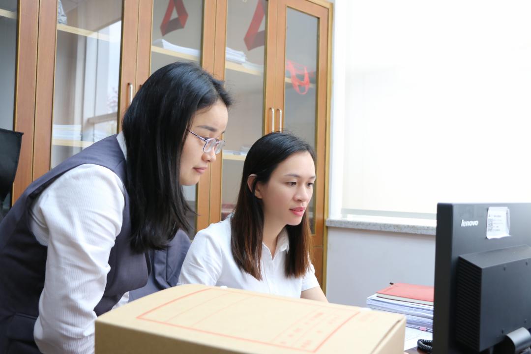 银行人的一天|广发银行“兰台人”的日常