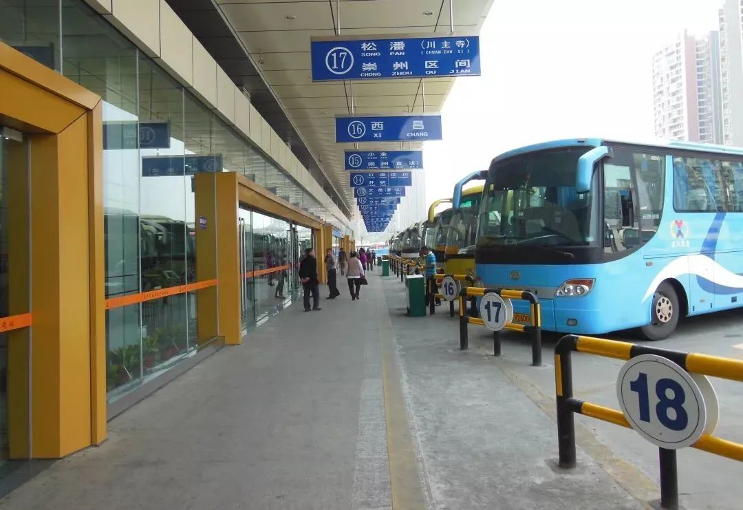 成都原来的老汽车站在哪里,成都各大汽车站