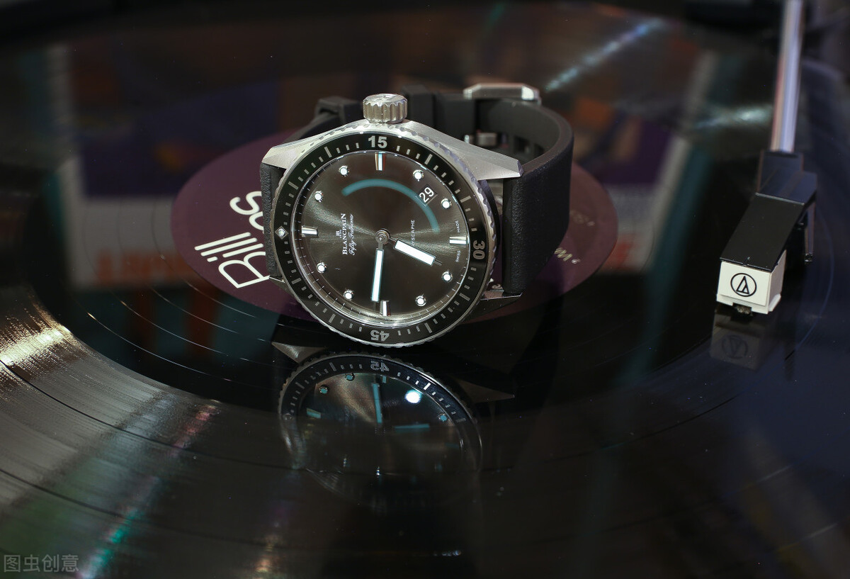 宝珀五十噚5200极光绿和绿水鬼,宝珀50噚与劳力士水鬼