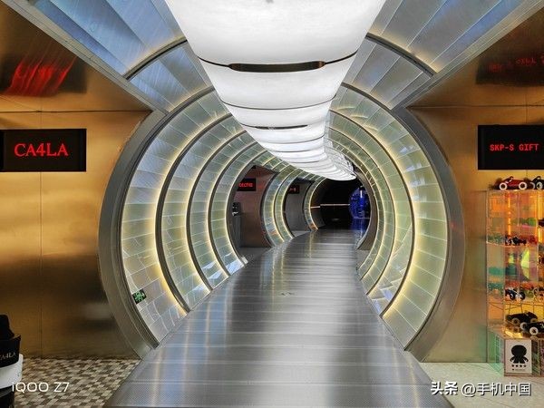 iqooz7有120w快充吗,iqooz7可以用200w快充吗