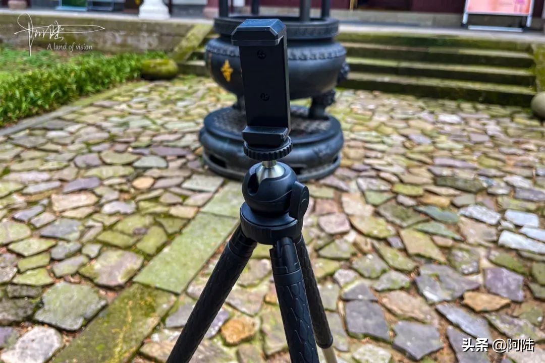旅游带三脚架方便吗,旅行带什么三脚架方便