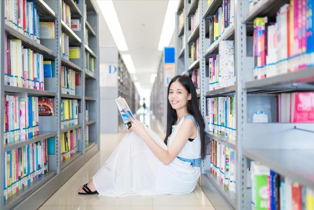 专升本可以去英国哪些学校读硕士,英国留学专升硕申请