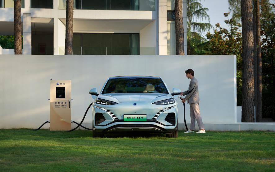 腾势n7是轿跑suv吗,腾势n7上市豪华suv中的全能型战士