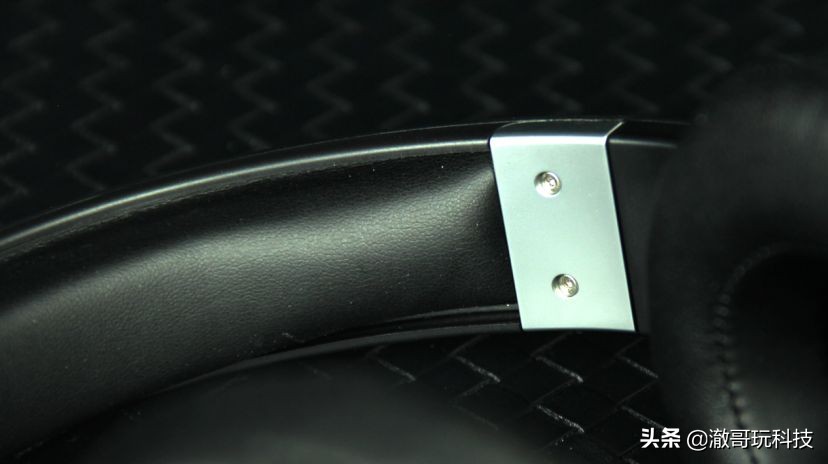 漫步者hecateg1s雷霆版,漫步者g4s雷霆版吃鸡测试