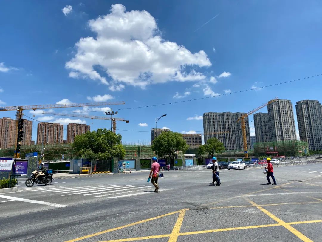 红盘预热后市怎么样,红盘最后收了个高位