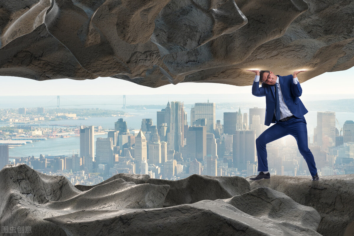 当你走投无路时应该怎样做,当走投无路时路应该怎么走