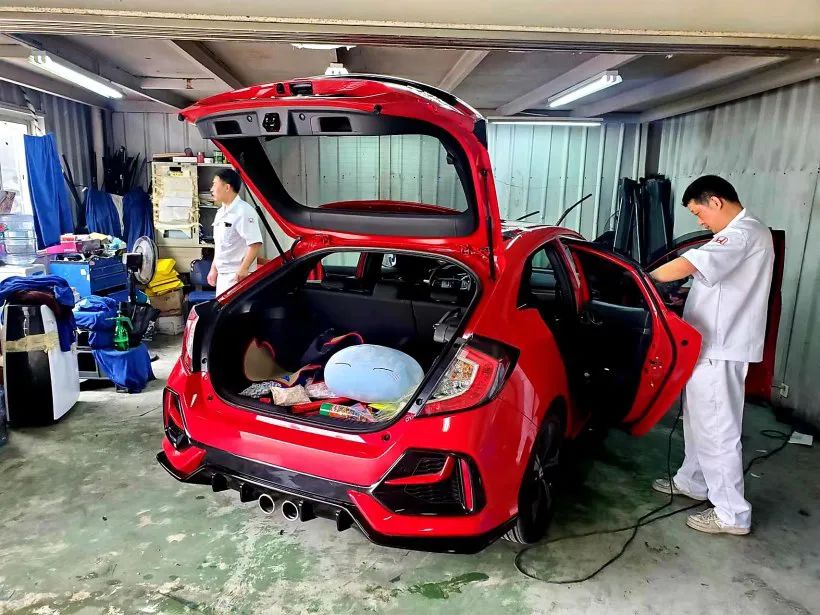 十代思域两厢版改装最好看 (十代思域两厢版深度测评)