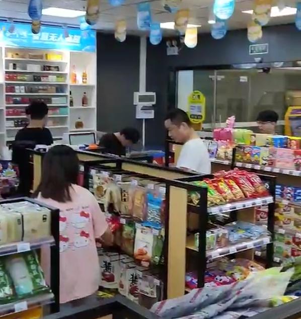 自己开便利店和加盟便利店哪个好,如何开一家便利店需要什么条件