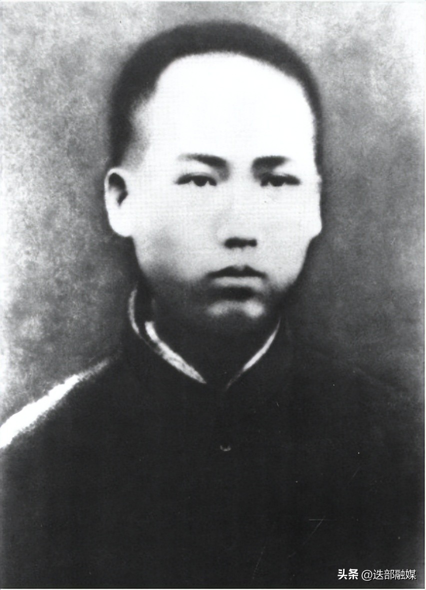 毛主席从未上过军校，为何军事水平，远超于顶尖名校的各个将帅？