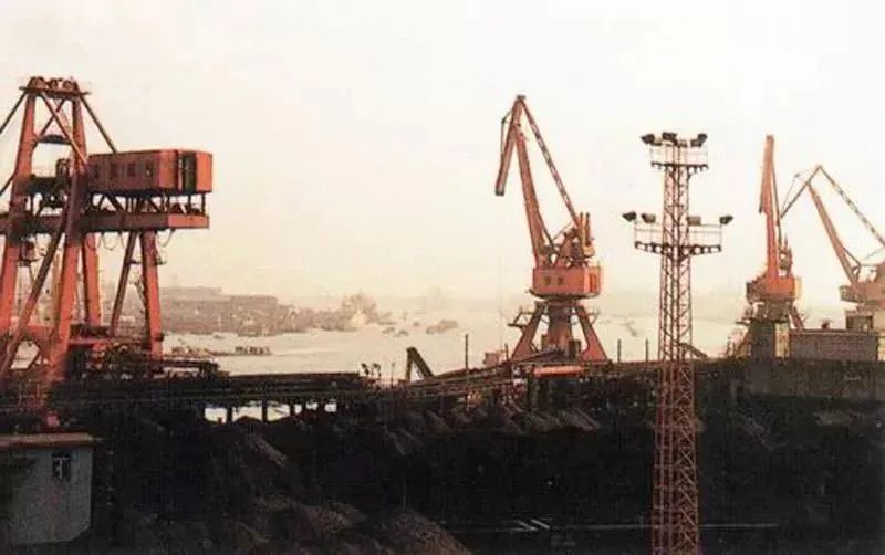 从煤渣漫天到滨江美景，北票码头的历史变迁