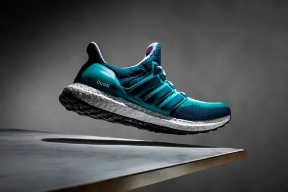 阿迪达斯为什么降价暴跌,阿迪达斯新品多久会降价