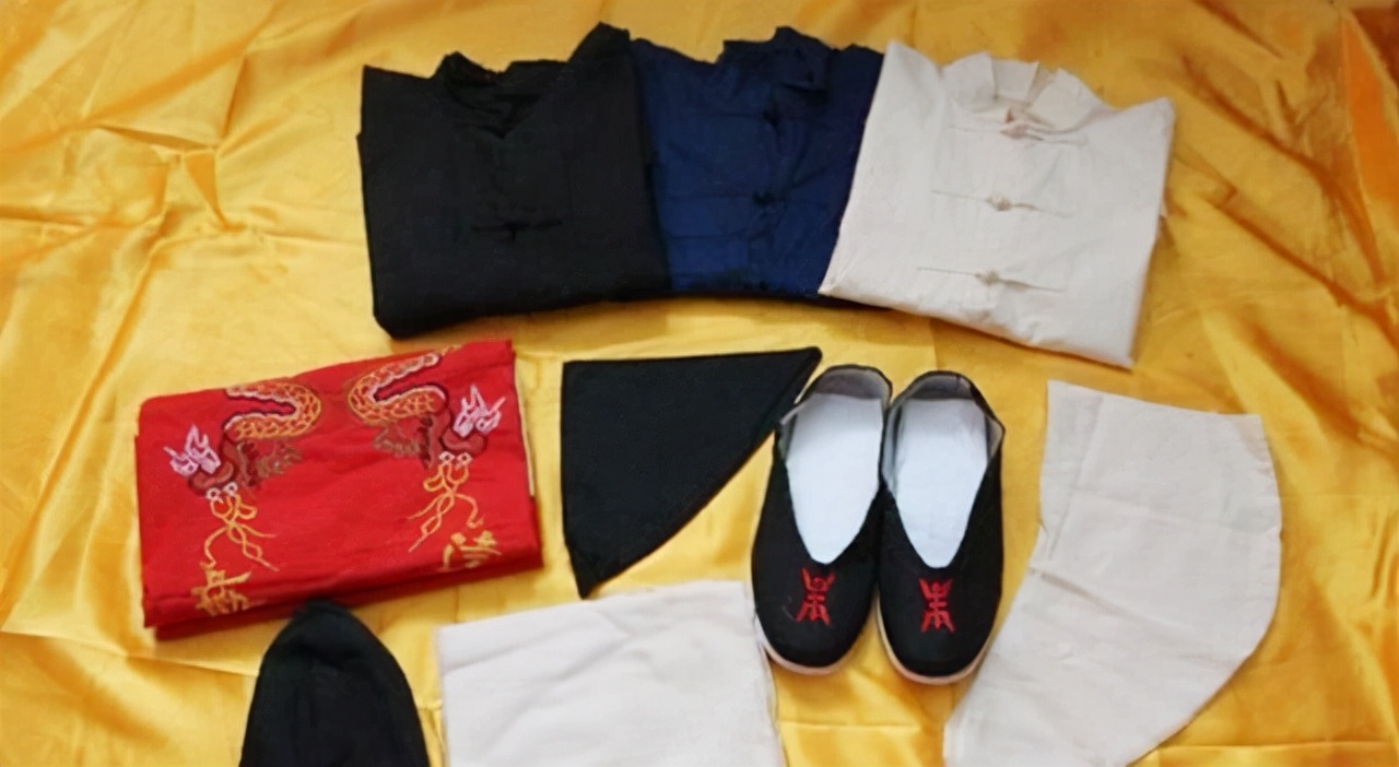 殡葬业有多暴利 (殡葬业暴利事件)