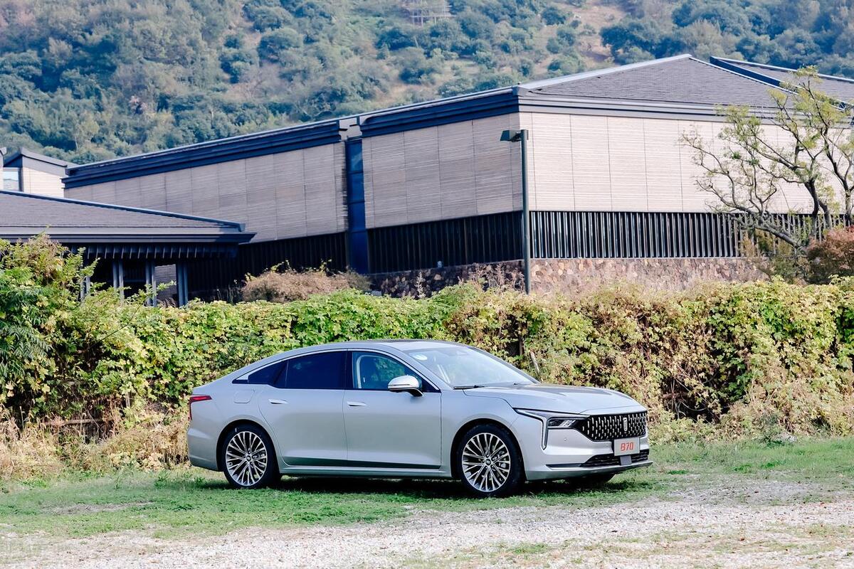 落地价15万左右轿车,15万左右的轿车推荐家用