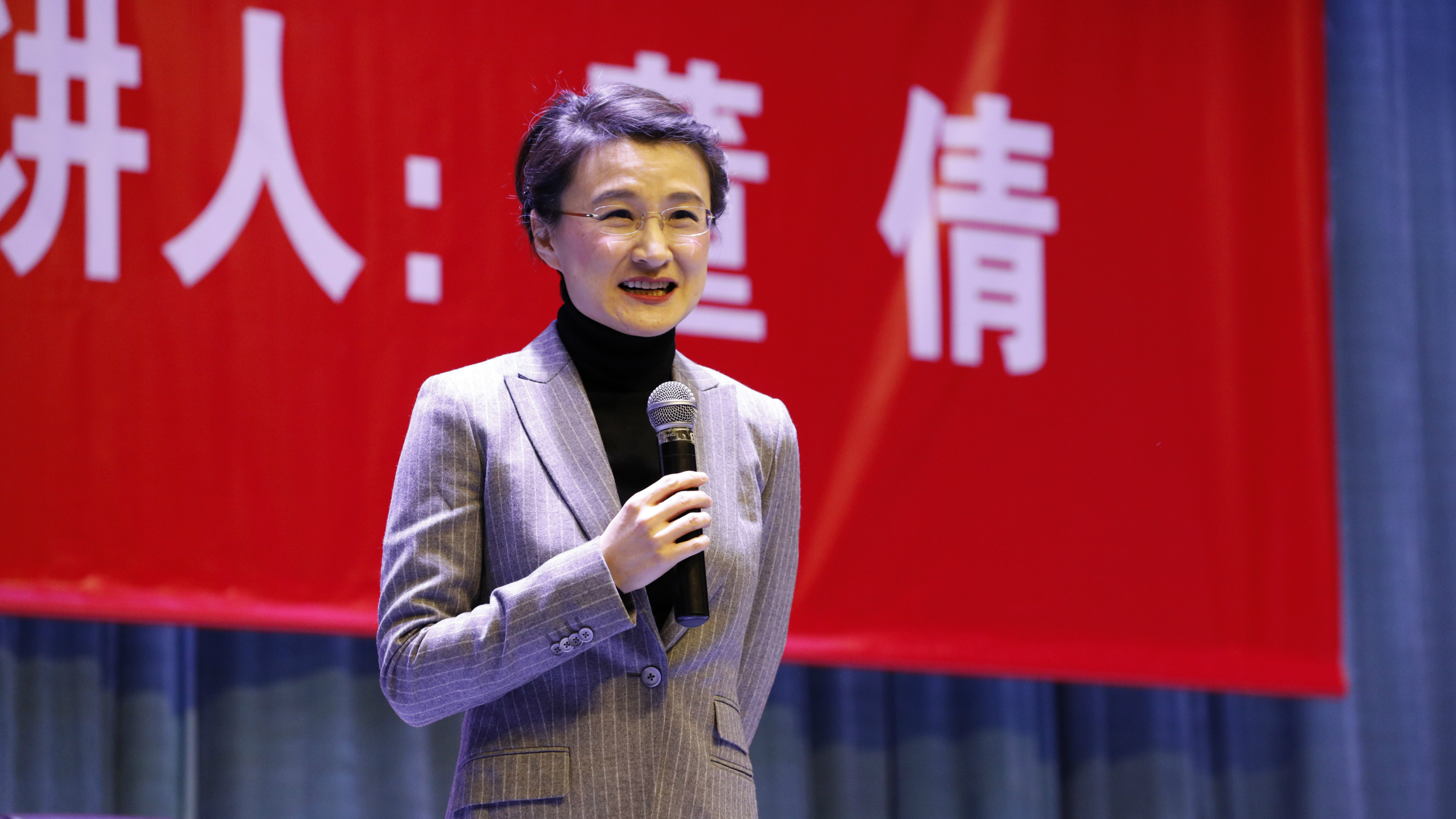 董倩为什么被称为央视名嘴,央视董倩出了什么事