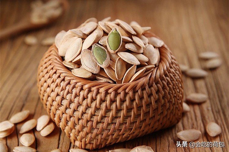 适合老年人吃不贵又有营养的食物,中老年人吃虾米好还是吃虾皮好