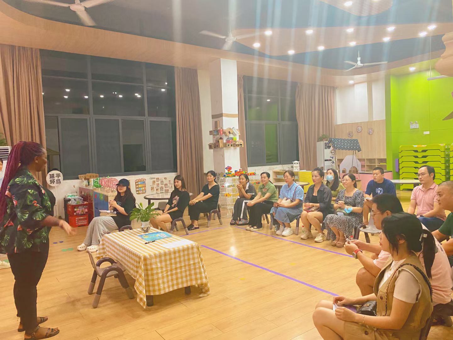 遇见美好共同成长家长会,同心同行陪伴成长幼儿园家长会