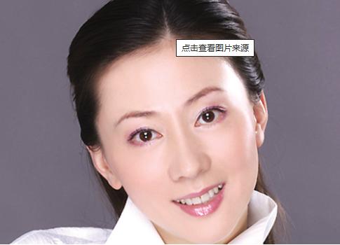 事实证明，为了钱选择当“裸模”的汤加丽，已经走上了另一条大道