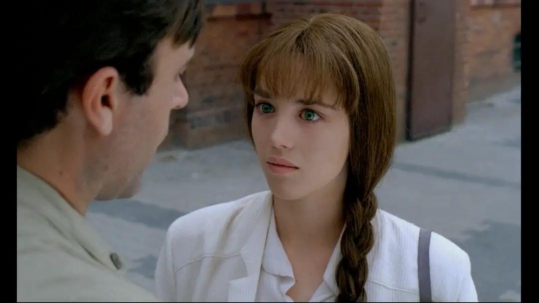 伊莎贝拉阿佳妮疯魔,阿佳妮伊莎贝尔疯魔