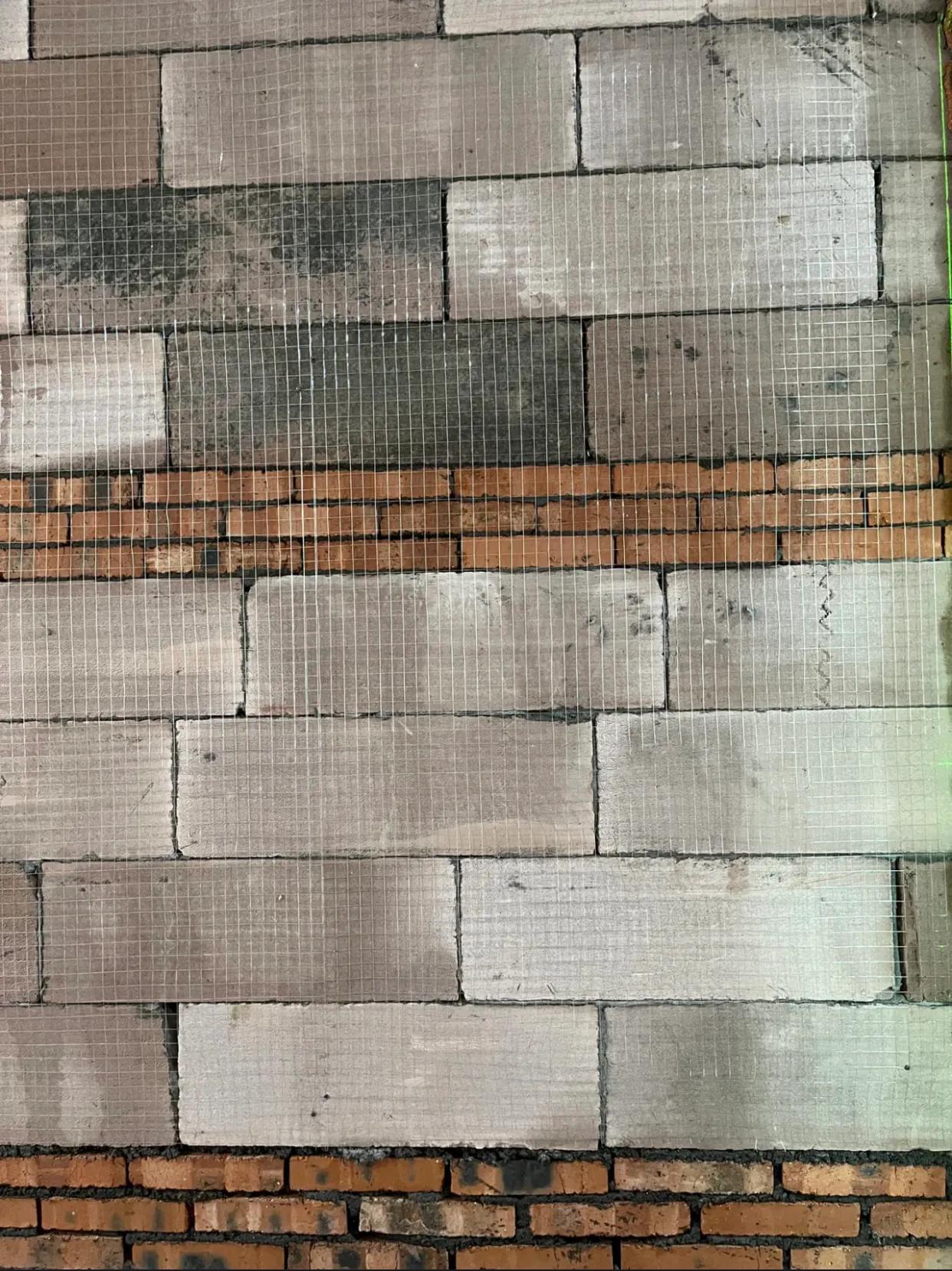 砖砌墙和轻钢龙骨隔墙的优劣对比,轻钢龙骨墙和砖砌墙哪个好