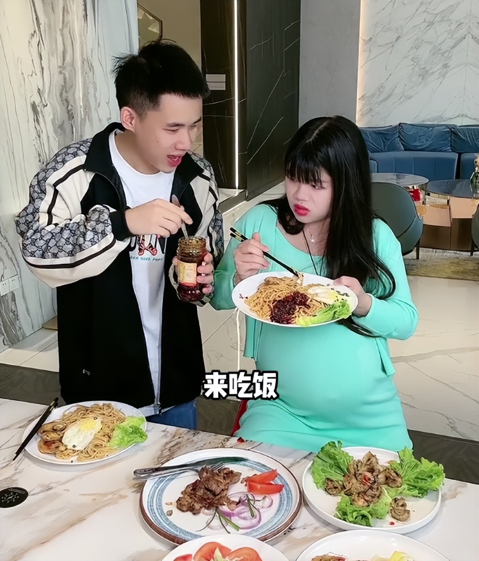 网红陈三废怀孕视频,网红陈三废妻子生产视频