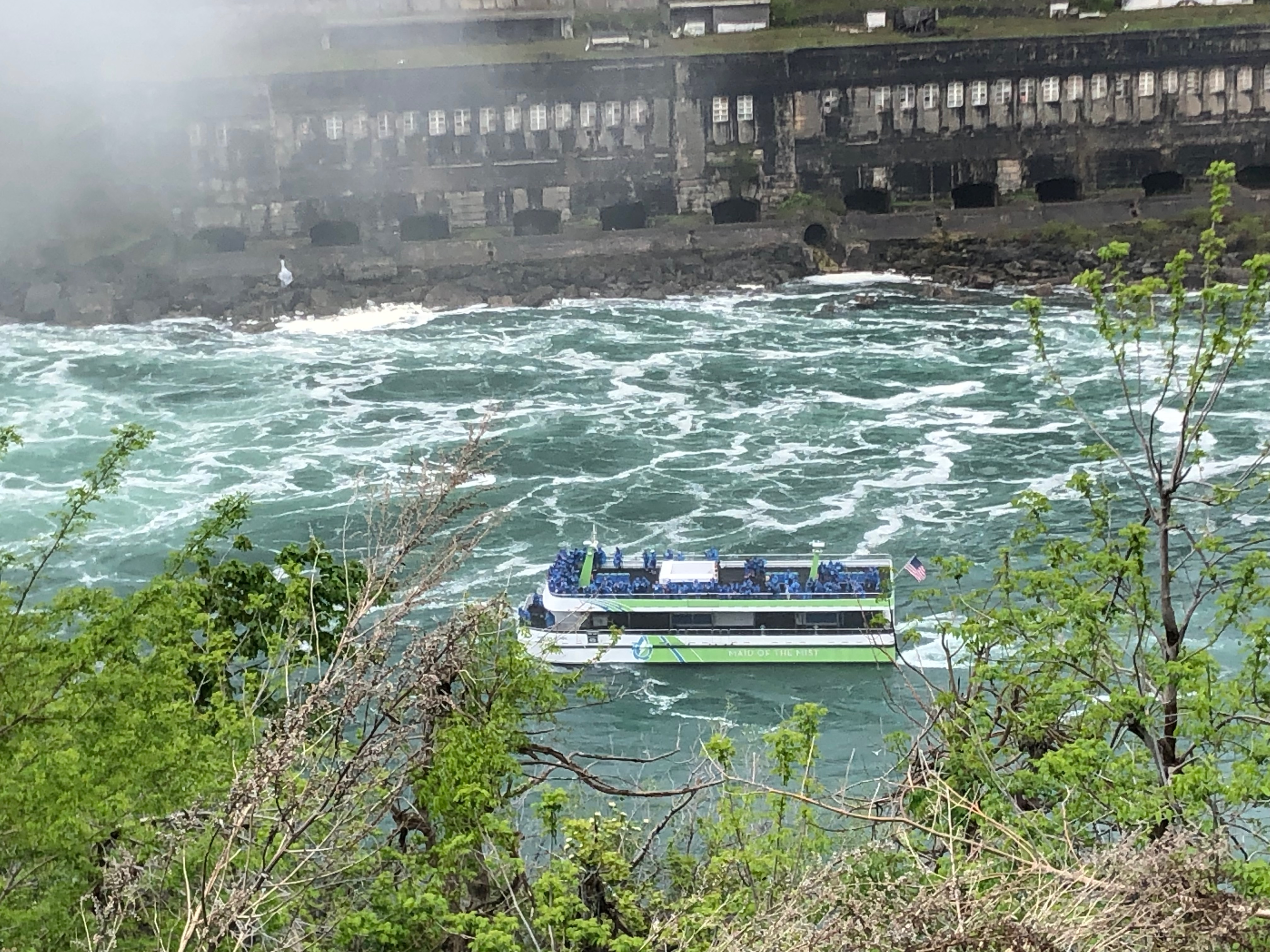 美加边境的尼亚加拉大瀑布,尼亚加拉瀑布加拿大视角