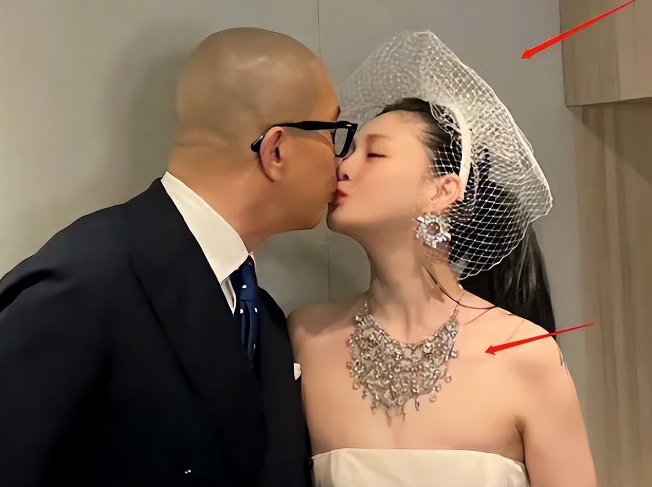 大s刷汪小菲信用卡买的什么,大s刷汪小菲信用卡是在哪里买的