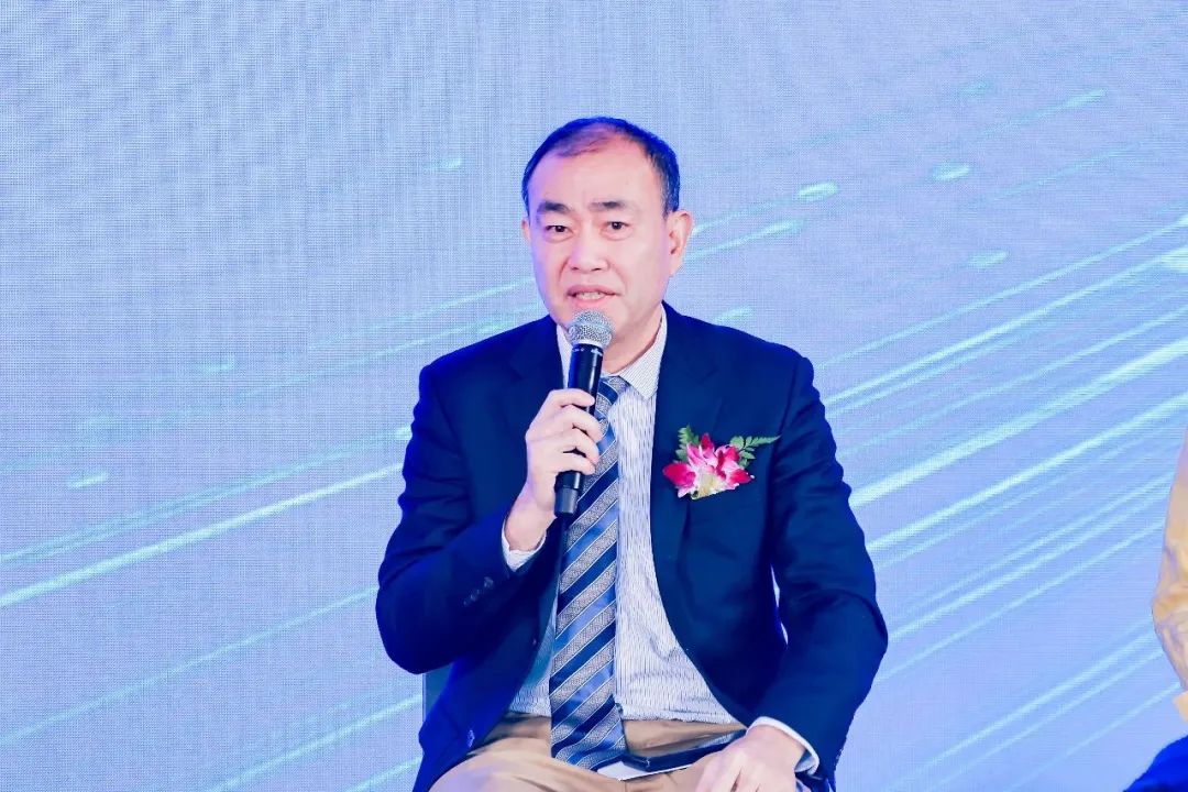 巅峰对话,领航者企业家-汽车后市场产业高峰论坛精彩瞬间