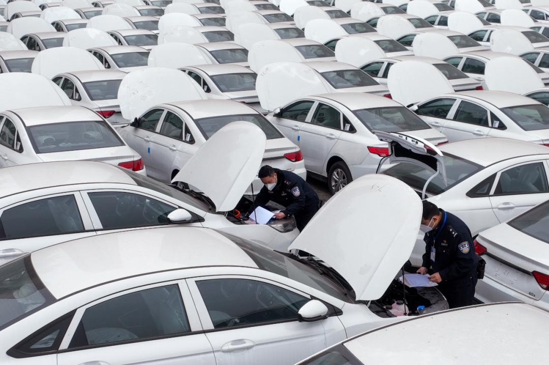 交警七项举措助力复工复产,交警全力保障复工复产交通安全