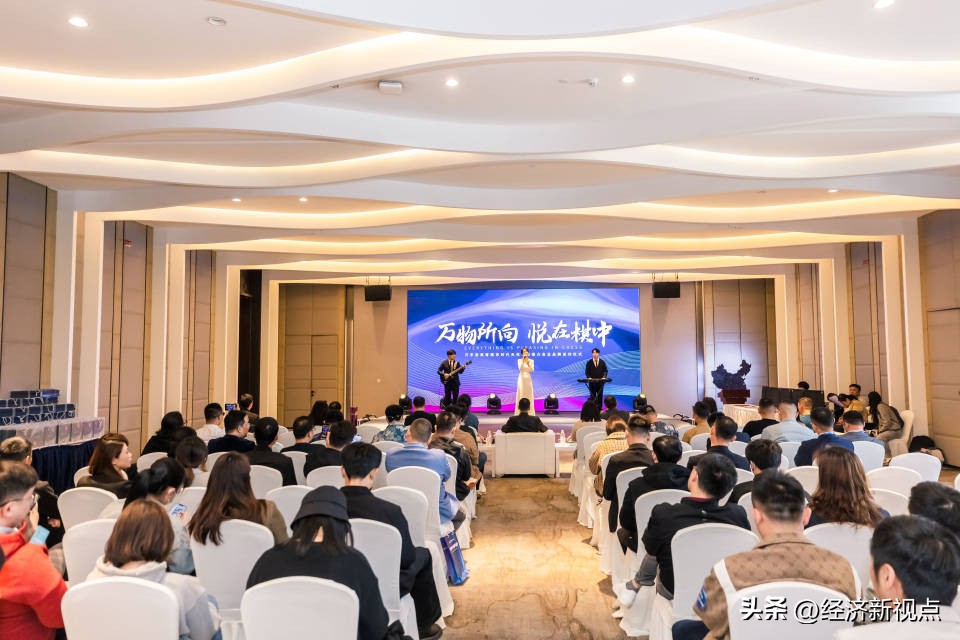 武汉万芊荟商管,万芊荟商业管理有限公司