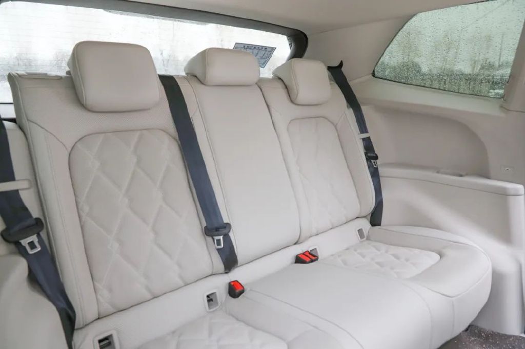 大众威然七座商务车2022款多少钱,大众威然值不值得购买最新消息