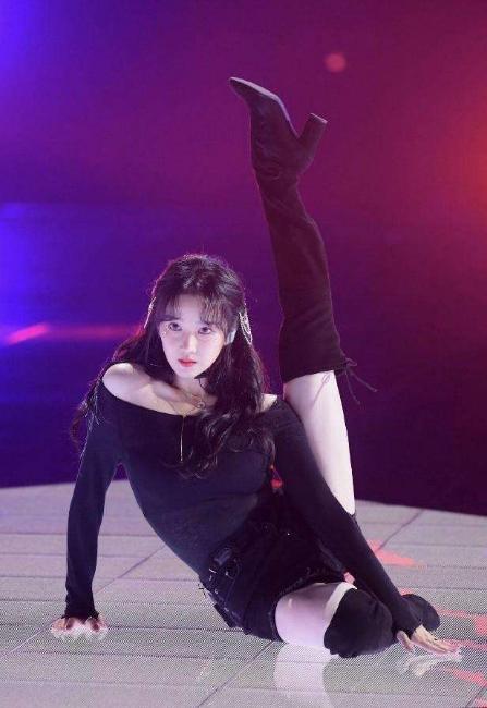 盘点娱乐圈那些姐弟恋的明星,再次恋上小鲜肉的女明星