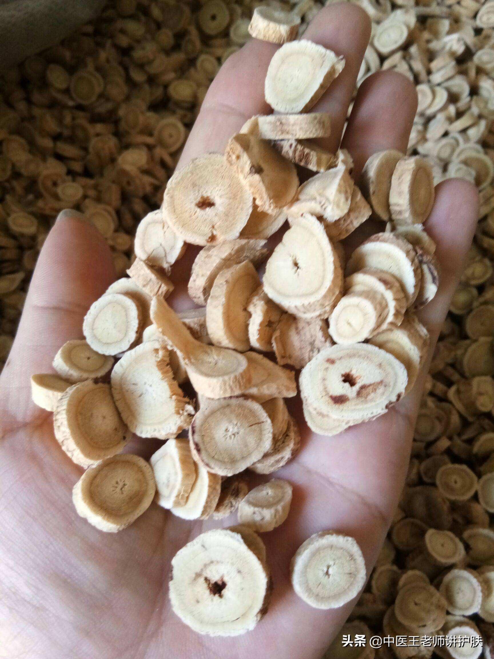 脸上长斑血瘀最快方法调理,祛斑中药水点斑