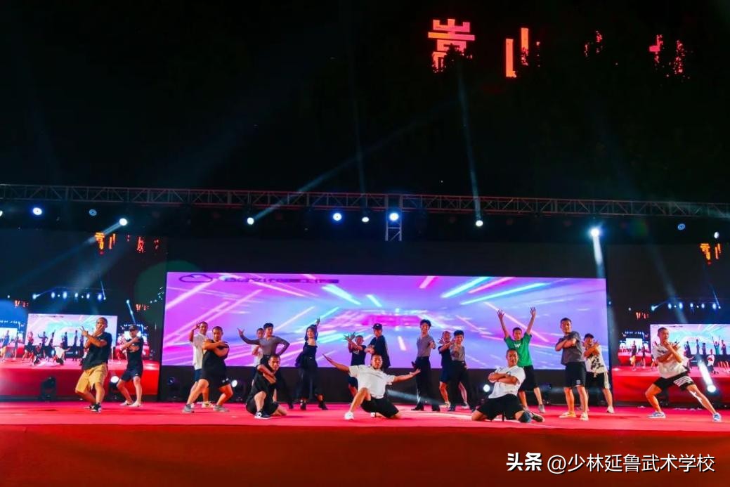 美！弘武中专“盛宴”欢送2023届毕业生！