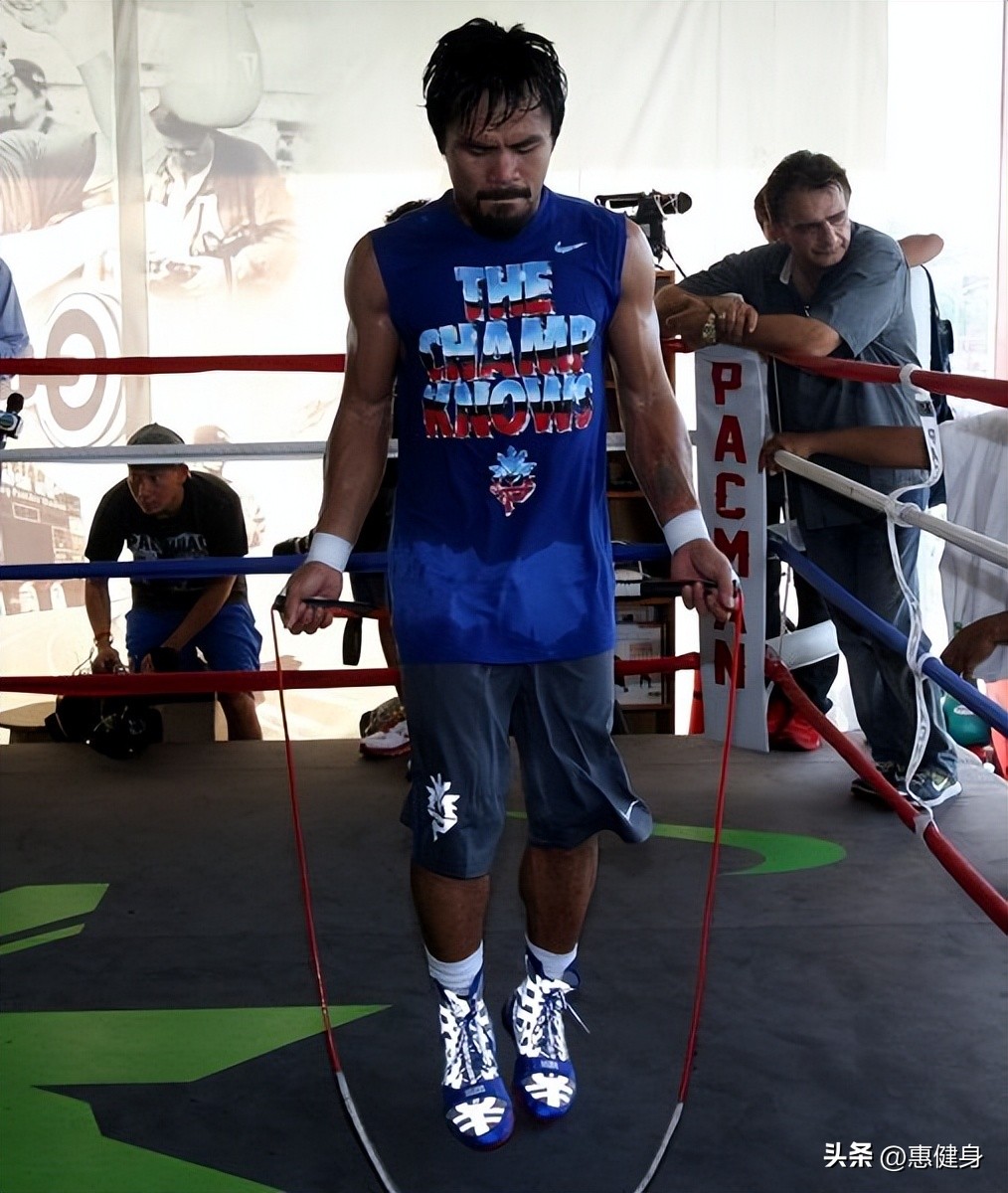 有氧跳绳减脂跟练,减脂跳绳是单脚跳还是双脚跳绳