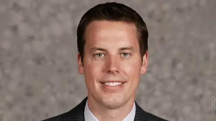 阿森纳老板克伦克,克伦克阿森纳