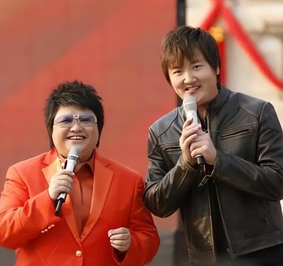 孙楠与买红妹离婚13年:一个再婚娶主持人,一个单身带娃生活