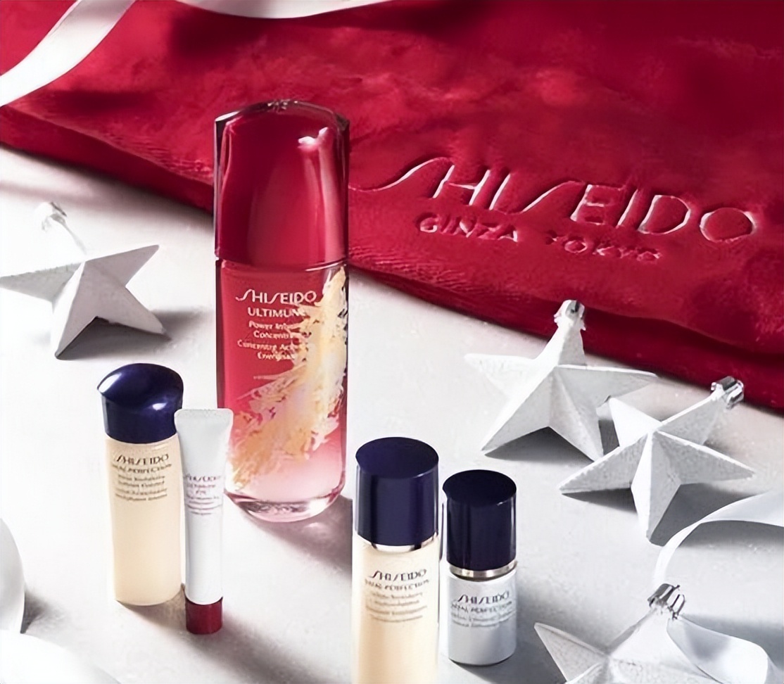 闆呰姵缇庤偂涓婂競,闆呰姵涓婂競