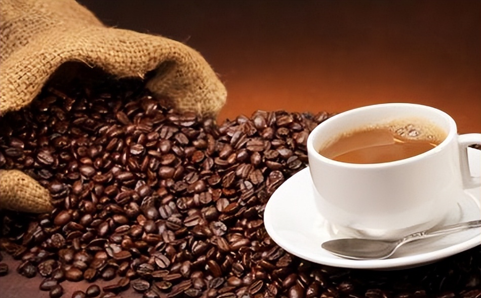 喝茶对心脏有好处还是坏处,茶叶和绿茶哪个对心脏好