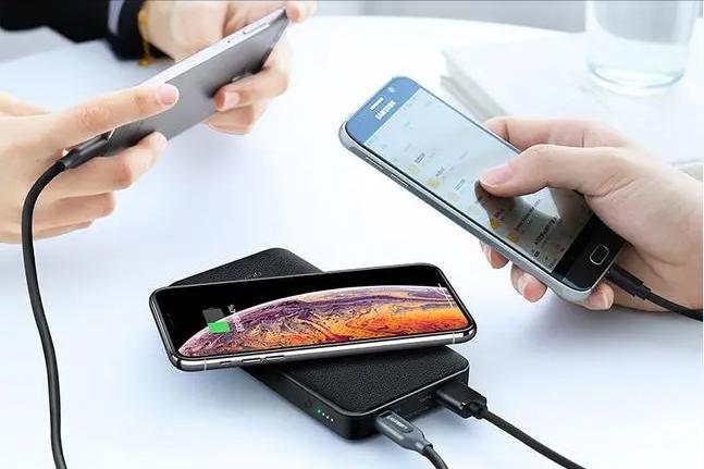 无线网总是被人偷用怎么改密码,家里有人蹭网改密码有用吗