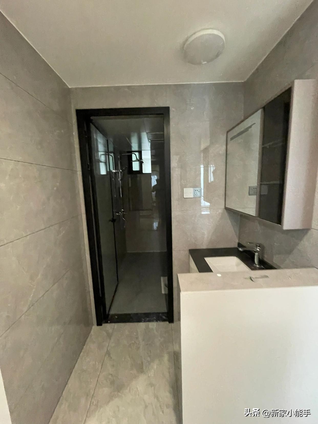 灰色家具墙面粉刷效果图,室内装修蓝灰色墙面