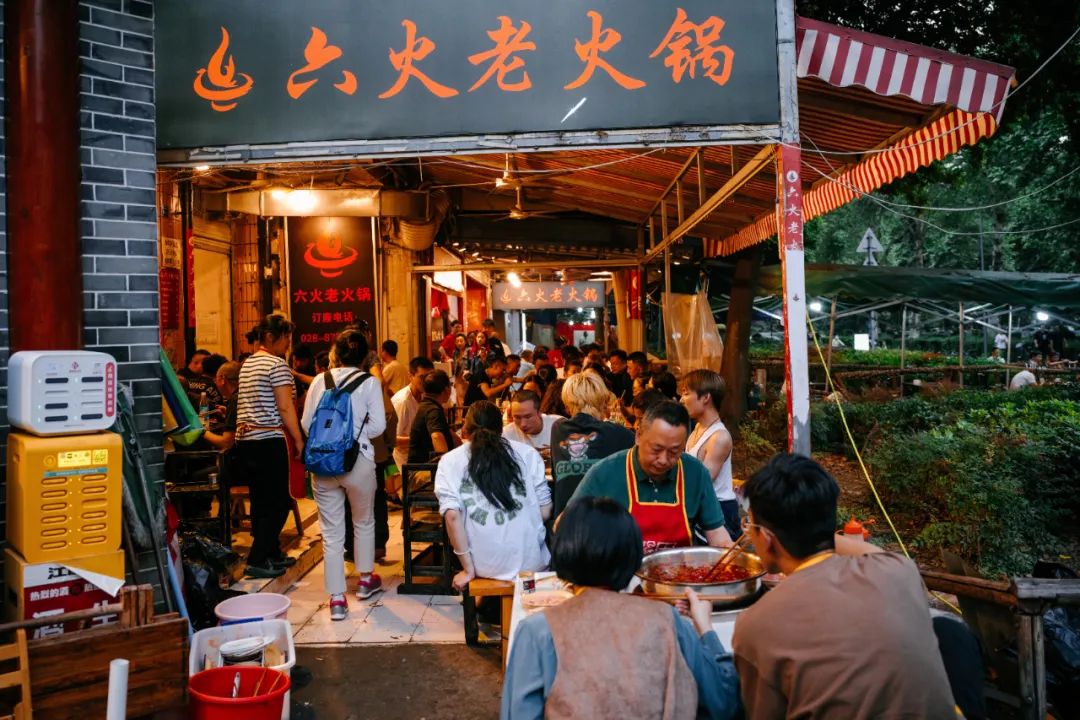 去成都必打卡的8家地道馆子,成都本地人必吃十大馆子排名