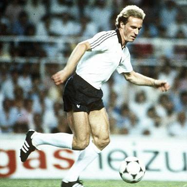 鲁梅尼格是准球王吗,鲁梅尼格世界杯进球