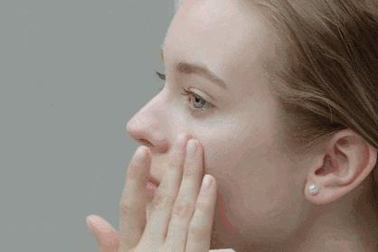 不想化妆用隔离霜还是素颜霜好,不想化妆用素颜霜怎么样