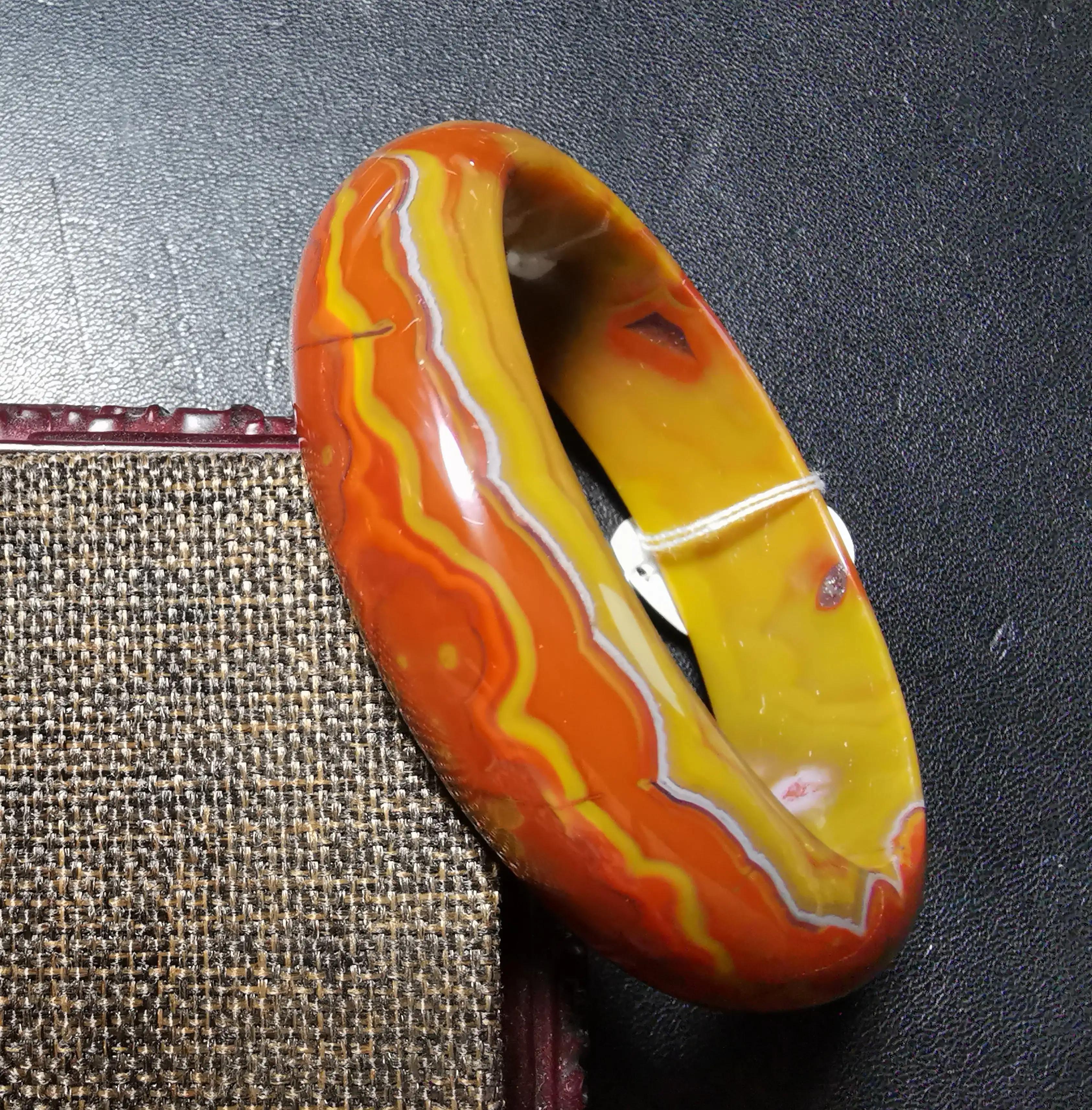 战国红红玛瑙手镯值多少钱,河北宣化战国红玛瑙手镯