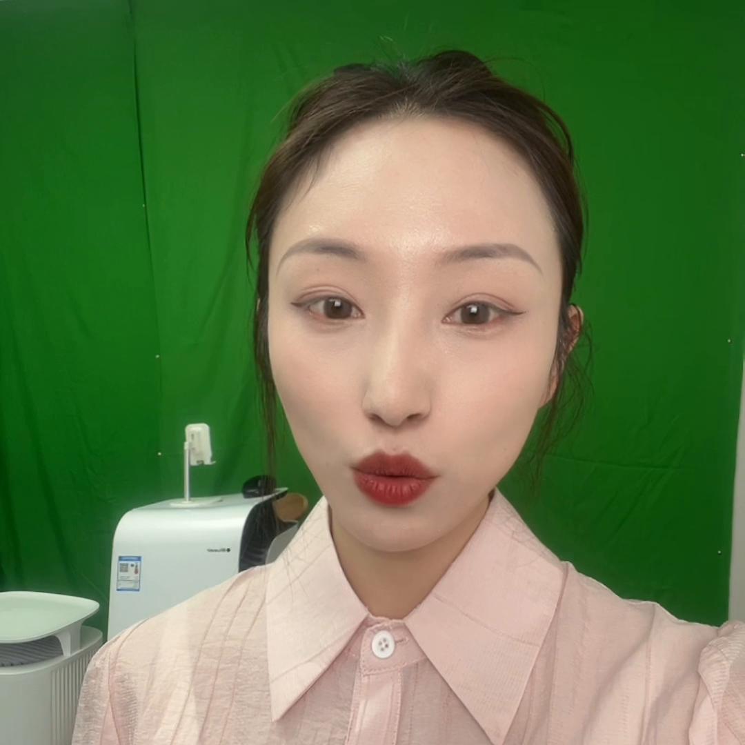 新手电商直播需要买哪些设备,新手电商平台怎么选