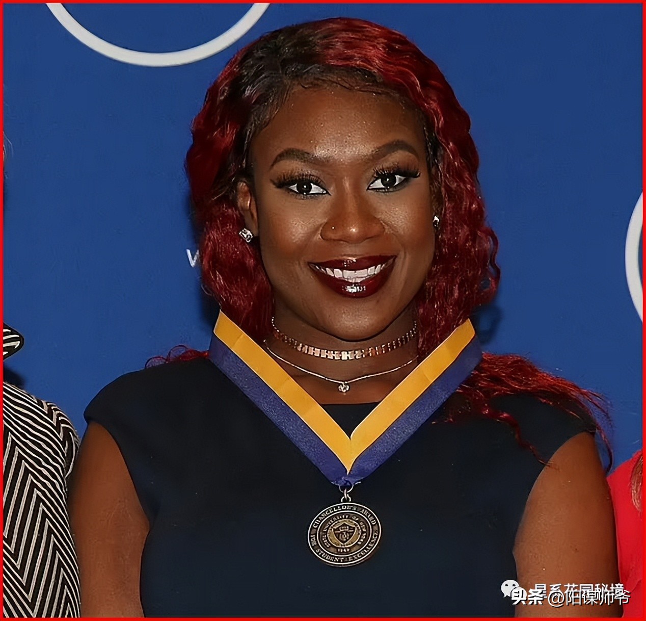 “教吸毒、给学生发5500条色情短”纽约变态女教师点燃社交媒体