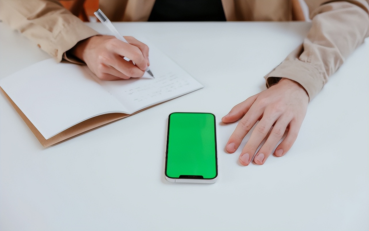 干石油工作一个月能赚多少钱,石油工人工资怎么算的