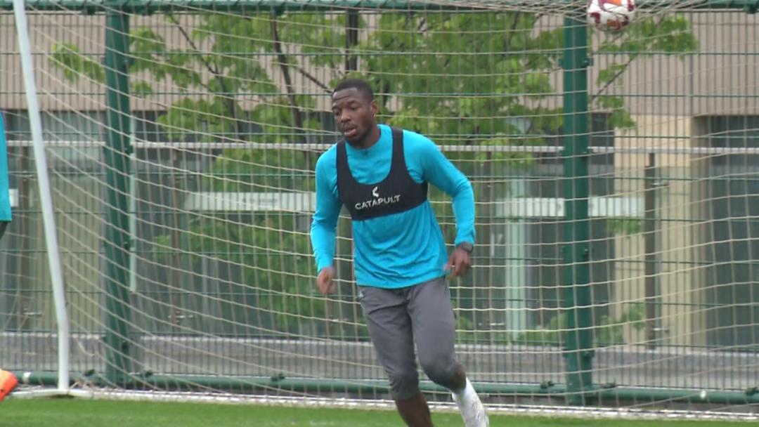 大连人对阵津门虎,大连人对天津津门虎的比分